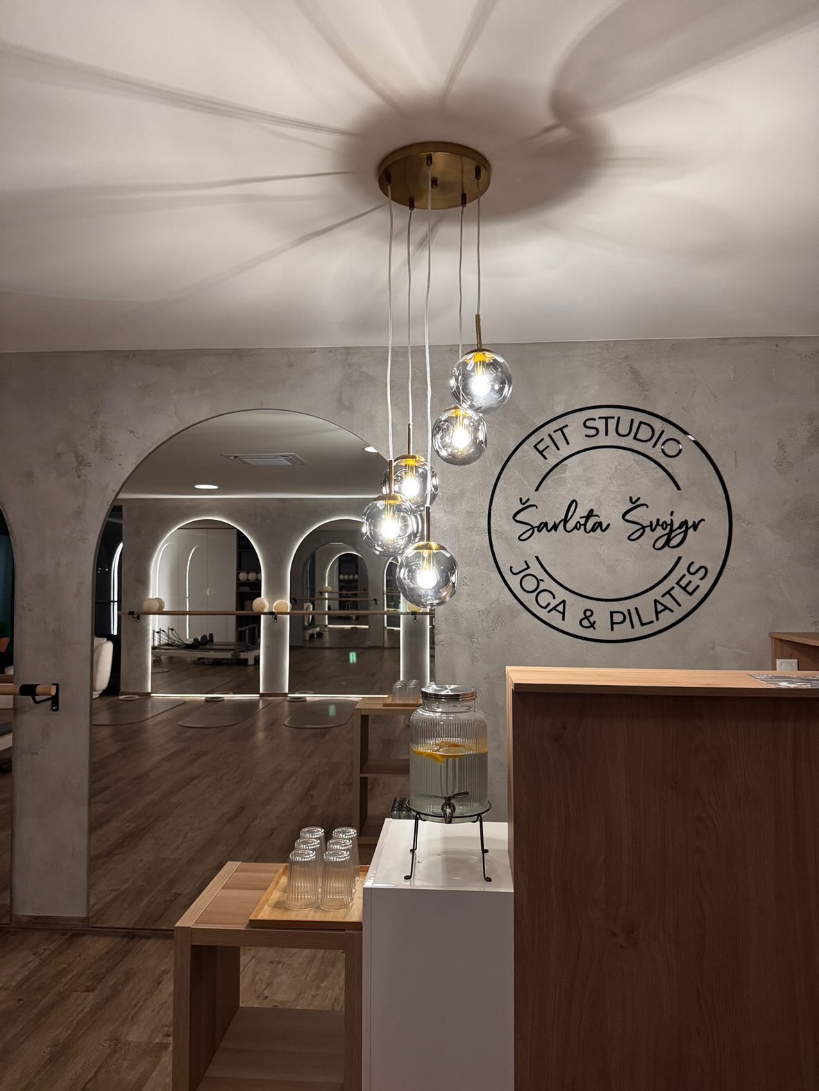 Betonová stěrka Realizace studio 2